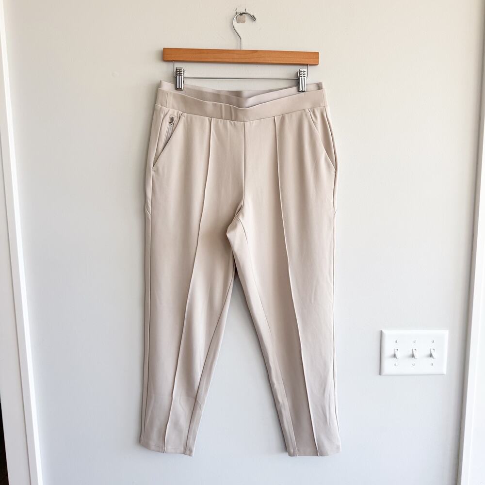 Athleta Venice Pintuck Pull On Tapered Ankle Length Leg Pant Beige S